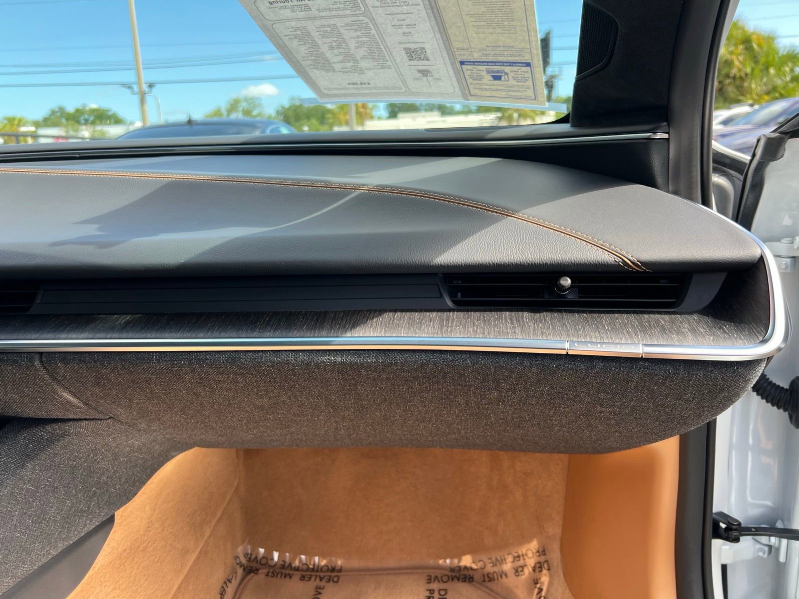 Used 2023 Lucid Air Touring image 63