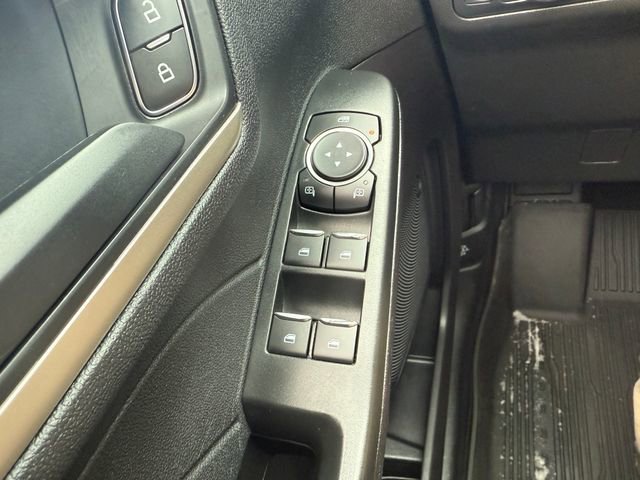 Used 2022 Ford Escape SE w/ Convenience Package image 18