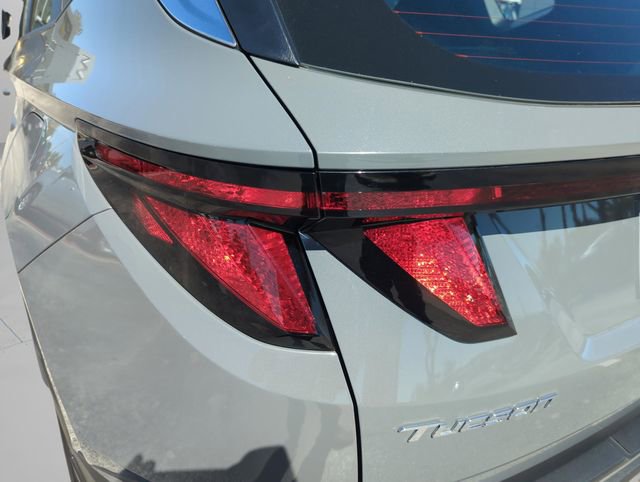 Used 2024 Hyundai Tucson SE image 45