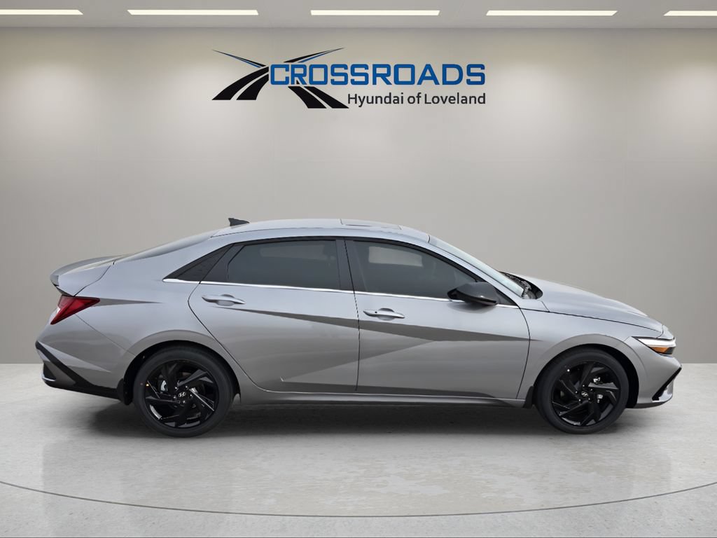 New 2026 Hyundai Elantra SEL Sport Premium FWD image 6