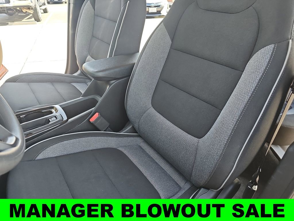 Used 2024 Chevrolet TrailBlazer LT FWD image 14