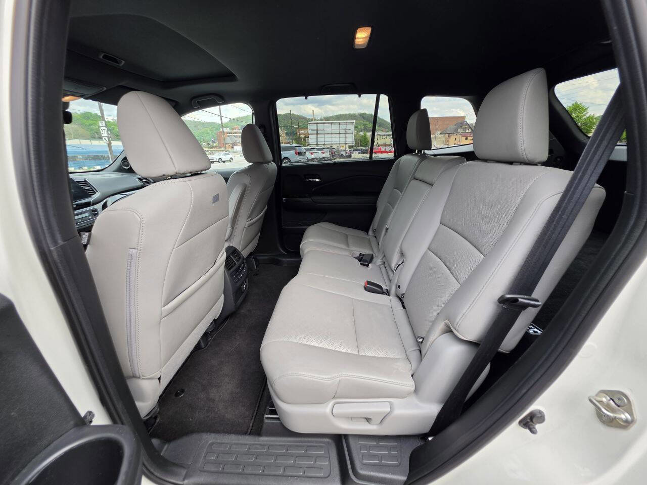 Used 2019 Honda Passport Elite image 13
