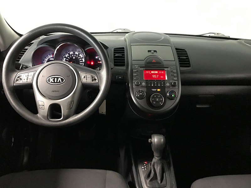 Used 2011 Kia Soul + FWD image 21