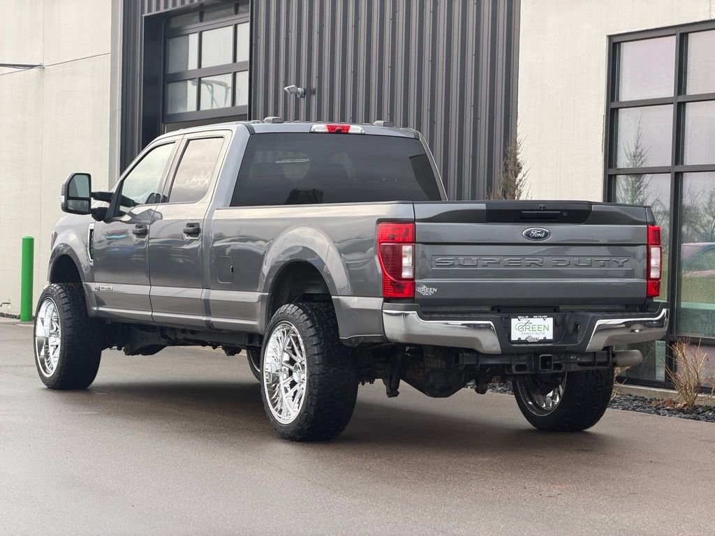 Used 2022 Ford F250 XLT w/ FX4 Off-Road Package image 3