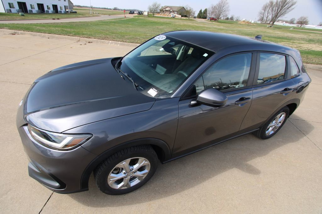 Used 2023 Honda HR-V LX image 17