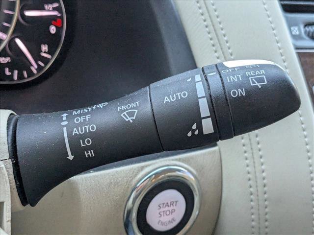 Used 2016 INFINITI QX80 w/ 22" Wheel Package image 7