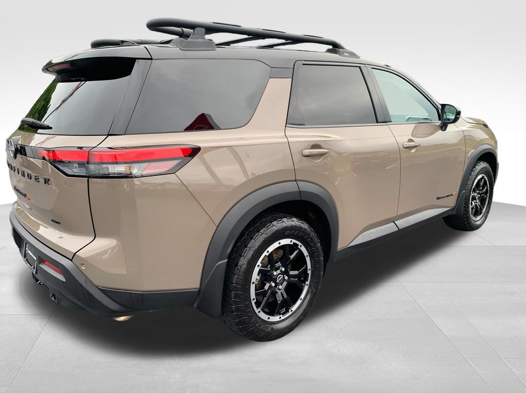 Used 2024 Nissan Pathfinder Rock Creek AWD/4WD image 6