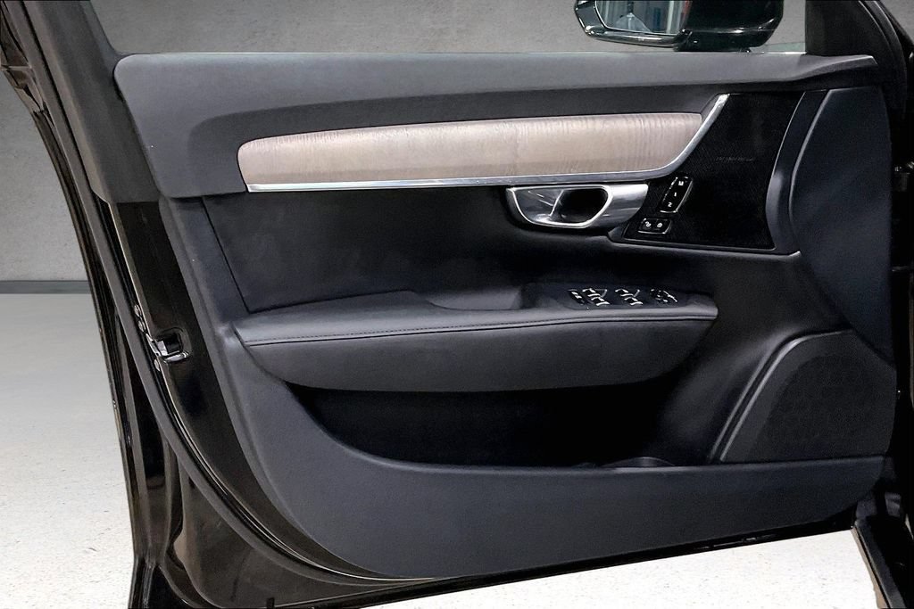 Certified 2023 Volvo S90 B6 Plus w/ Protection Package Premier AWD/4WD image 20