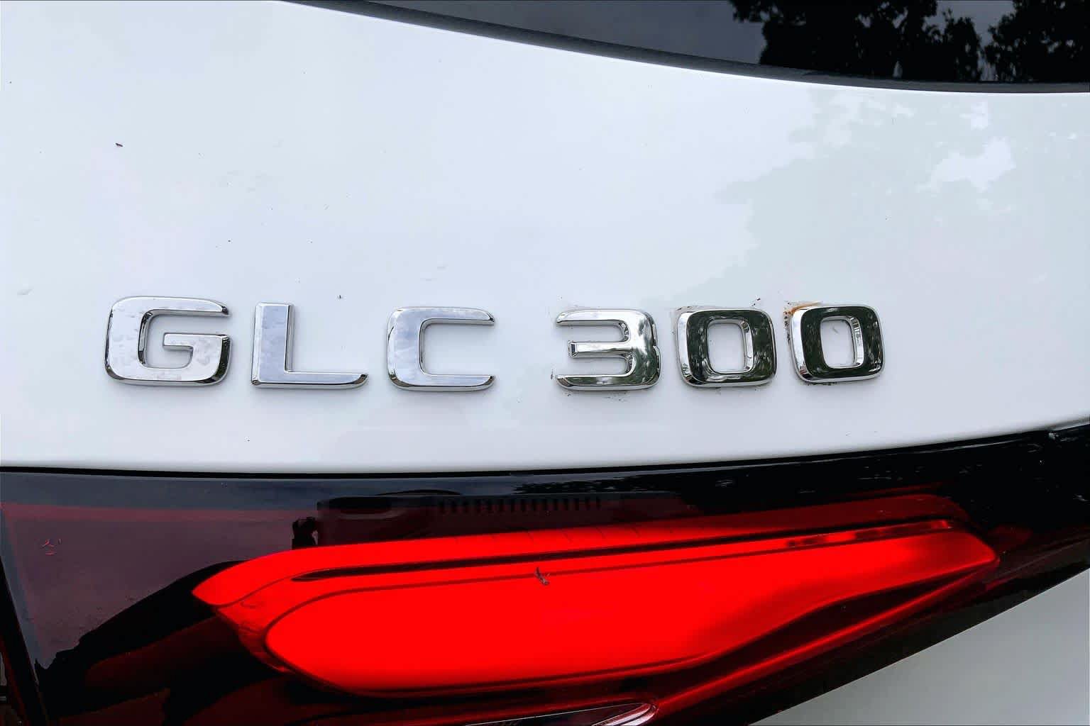 Used 2026 Mercedes-Benz GLC 300 4MATIC image 10
