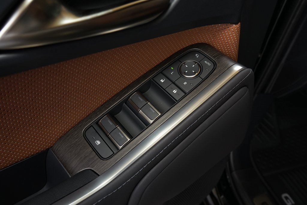 Used 2025 Lexus GX 550 image 25