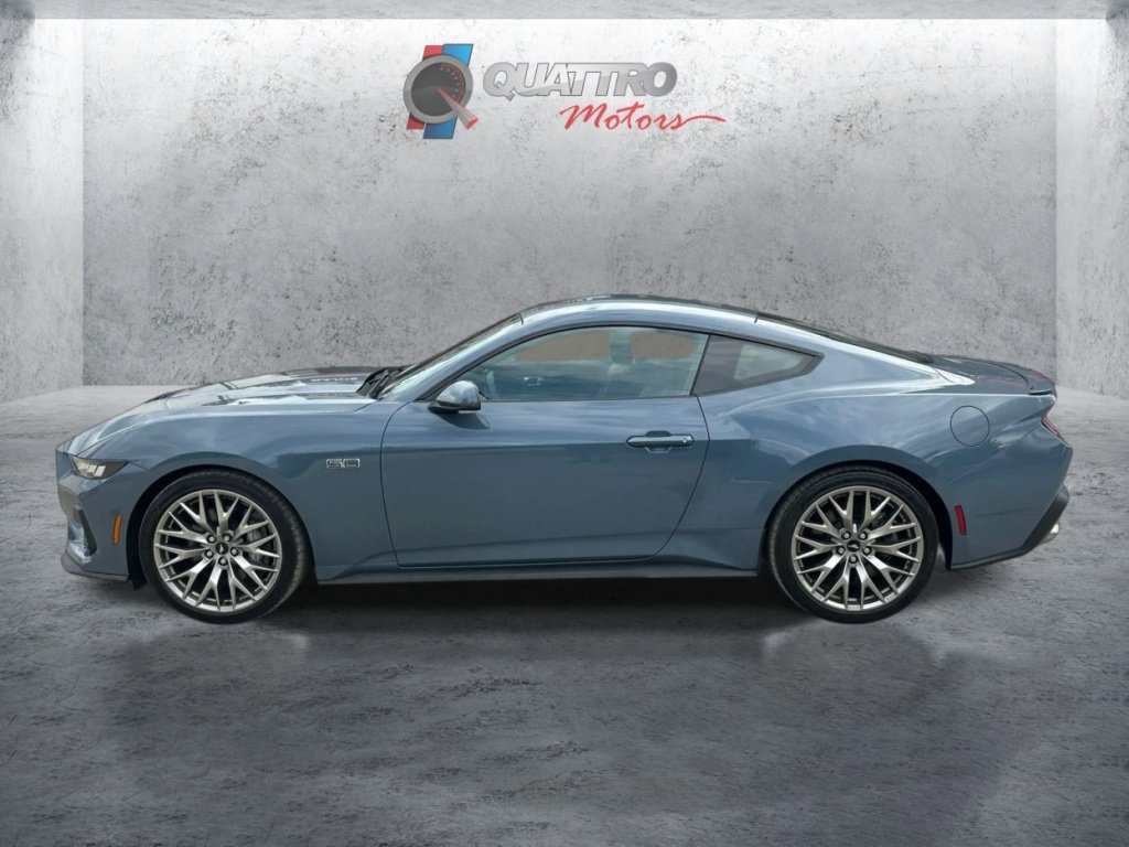 Used 2025 Ford Mustang GT Premium RWD image 2