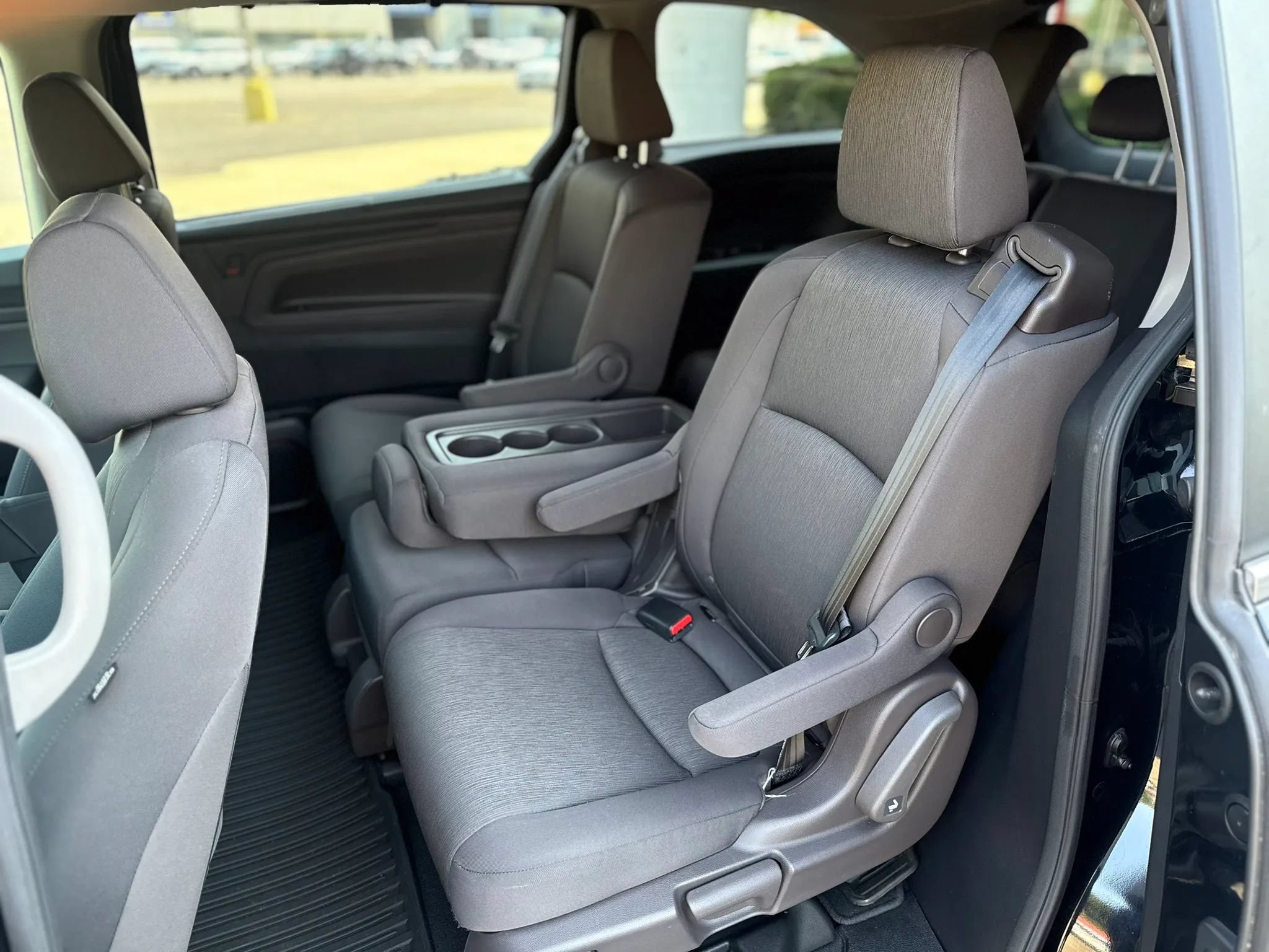 Used 2019 Honda Odyssey EX image 12