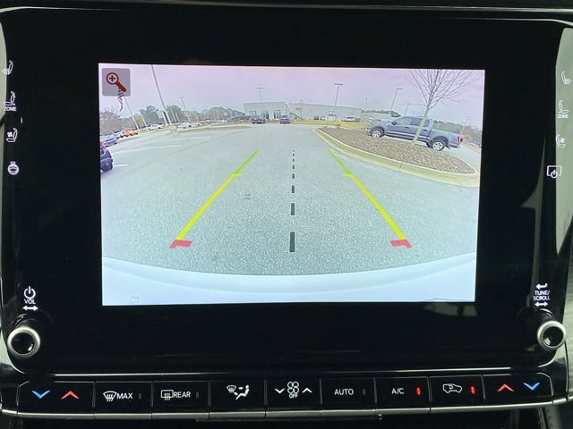 Used 2023 Jeep Wagoneer Series III w/ Preferred Equipment Group image 12