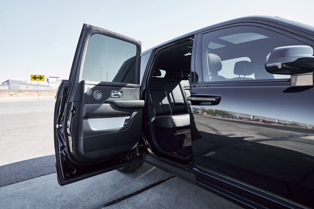 Used 2019 Rolls-Royce Cullinan image 26