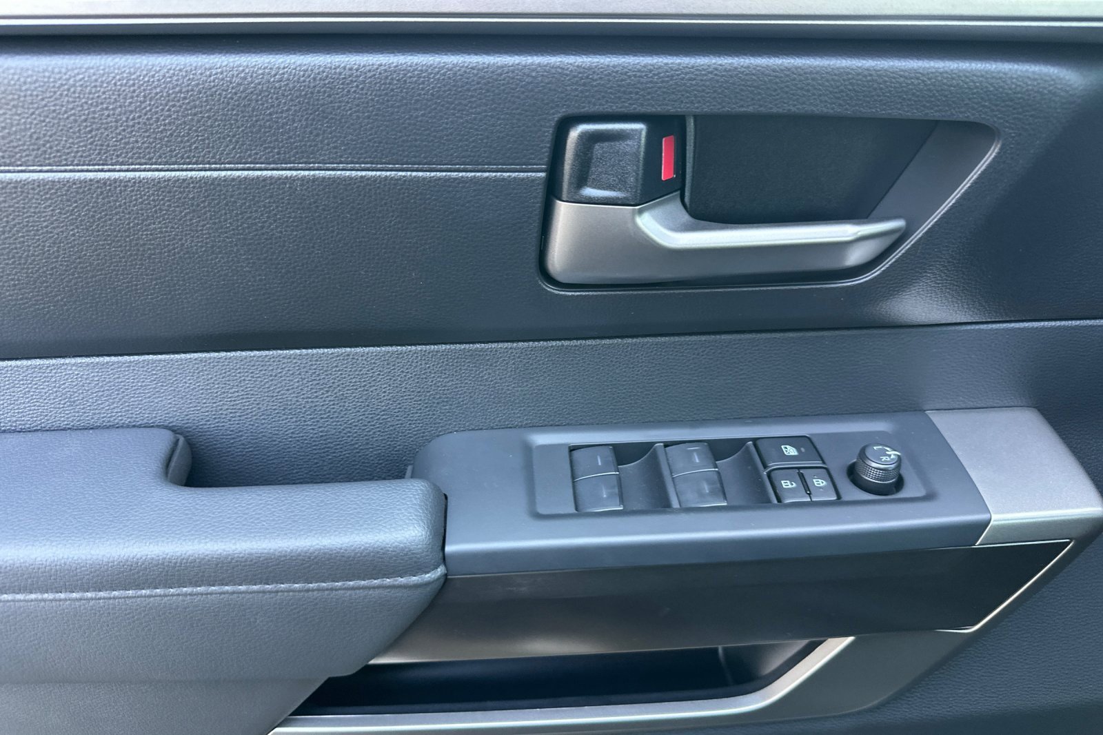 New 2026 Toyota Tundra SR5 image 11
