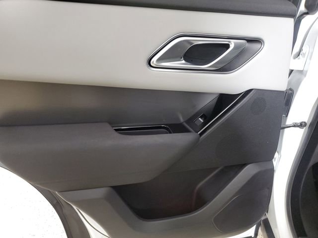 Used 2025 Land Rover Range Rover Velar Dynamic SE image 10