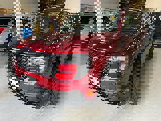 New 2025 Ford Maverick XLT w/ XLT Luxury Package image 3