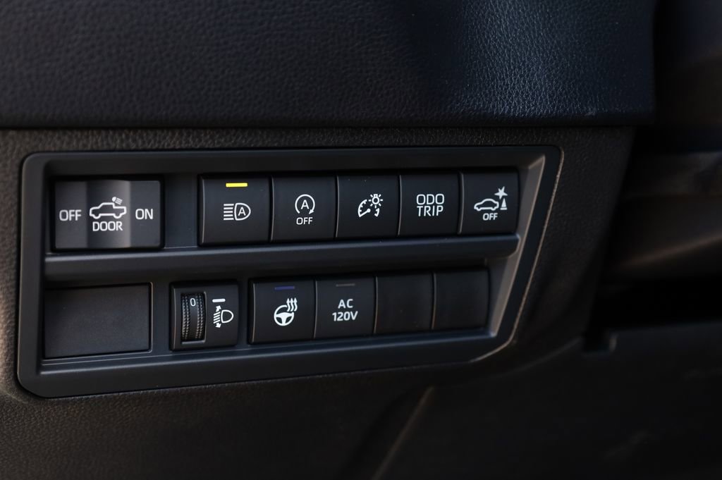 New 2026 Toyota Tundra SR5 image 15