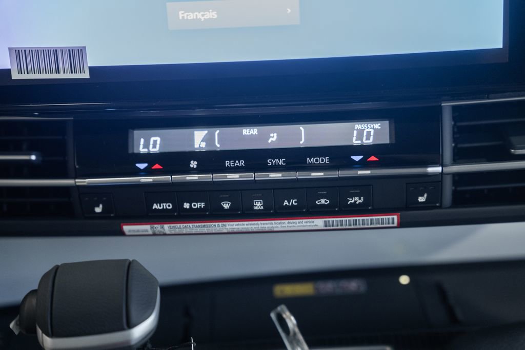 New 2026 Toyota Sienna XLE AWD/4WD image 24