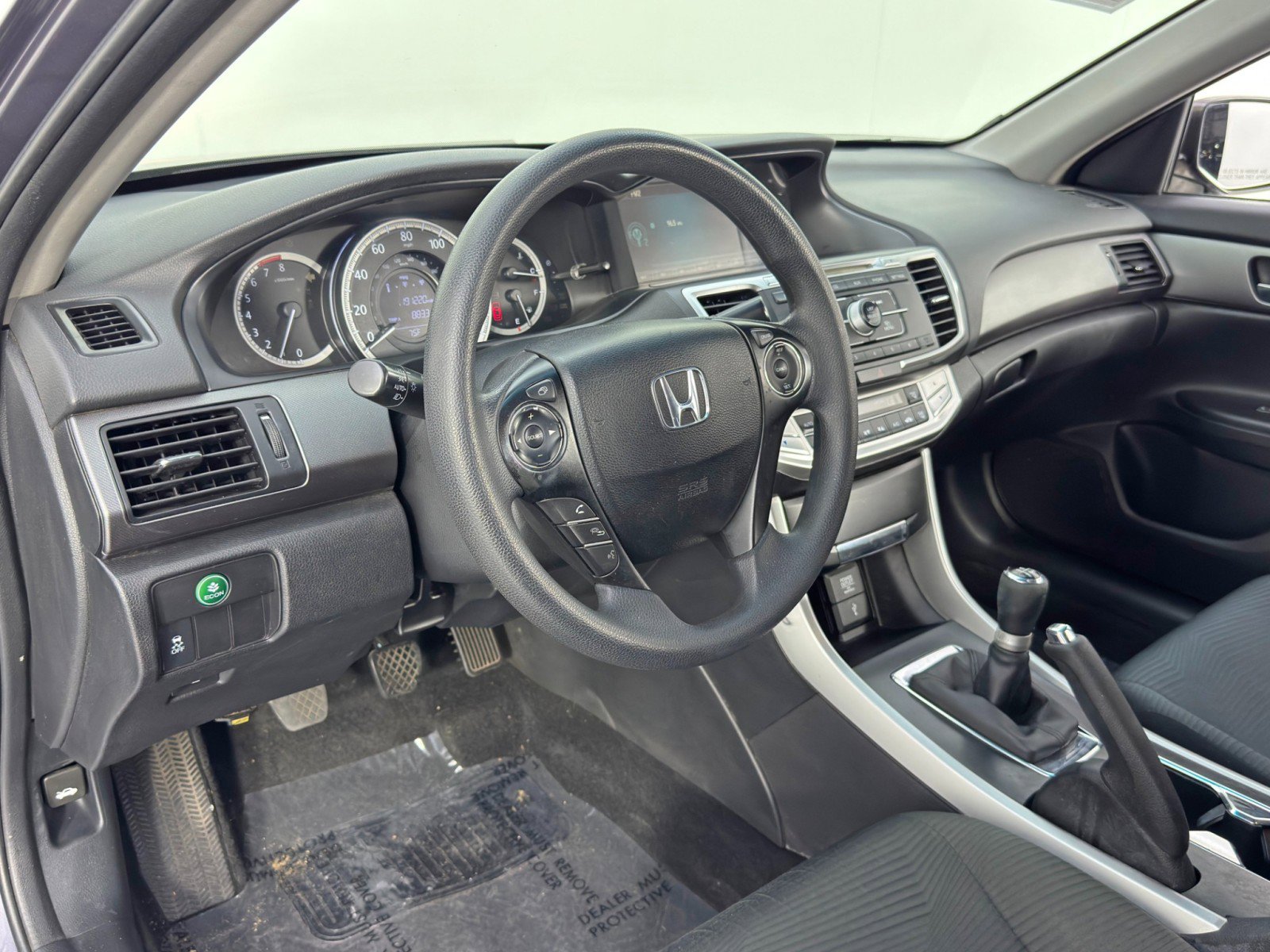 Used 2015 Honda Accord LX image 12