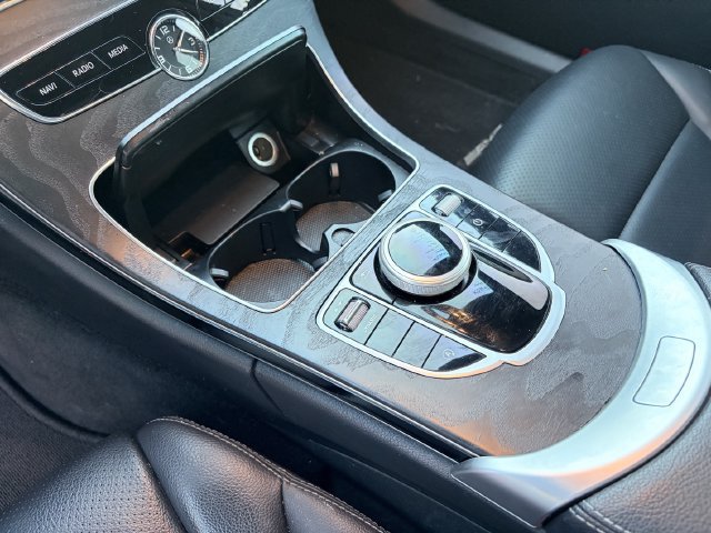 Used 2019 Mercedes-Benz C 300 Sedan image 5