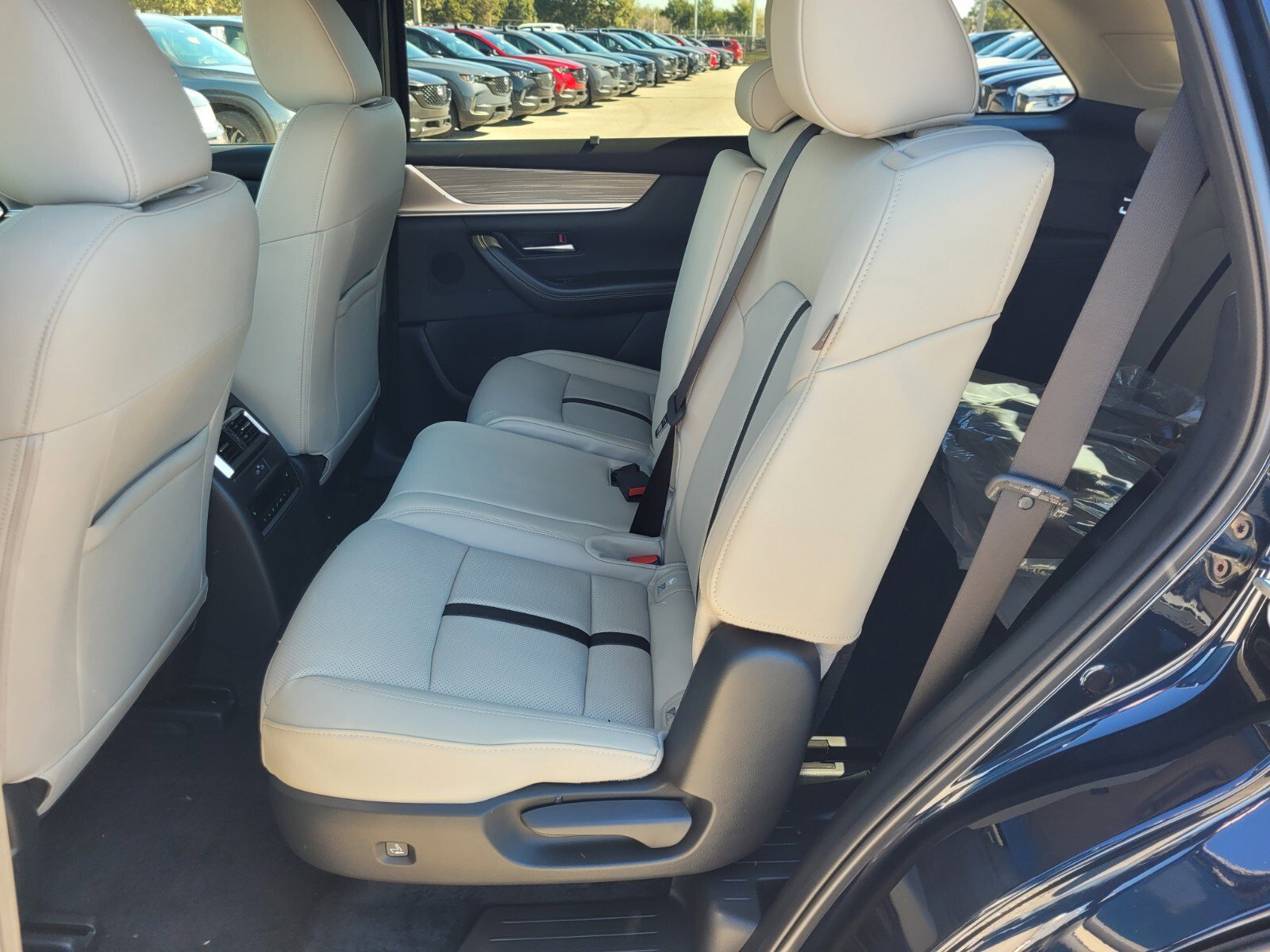 New 2026 MAZDA CX-90 3.3 Turbo w/ Preferred Package image 6