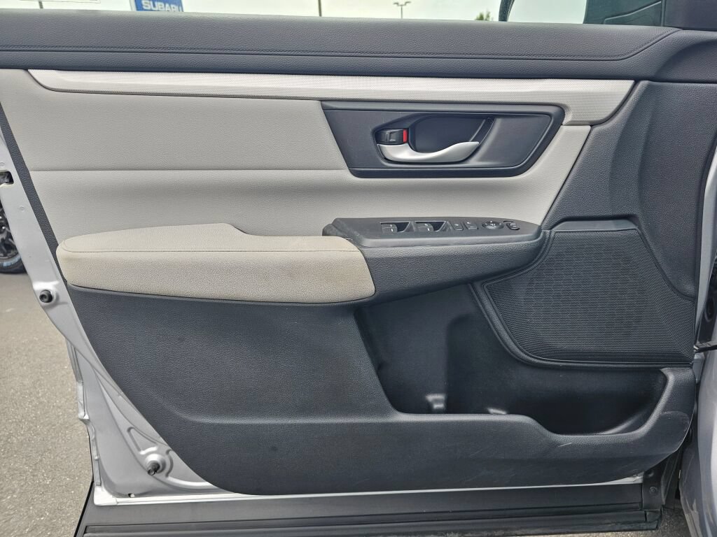 Used 2017 Honda CR-V LX image 19