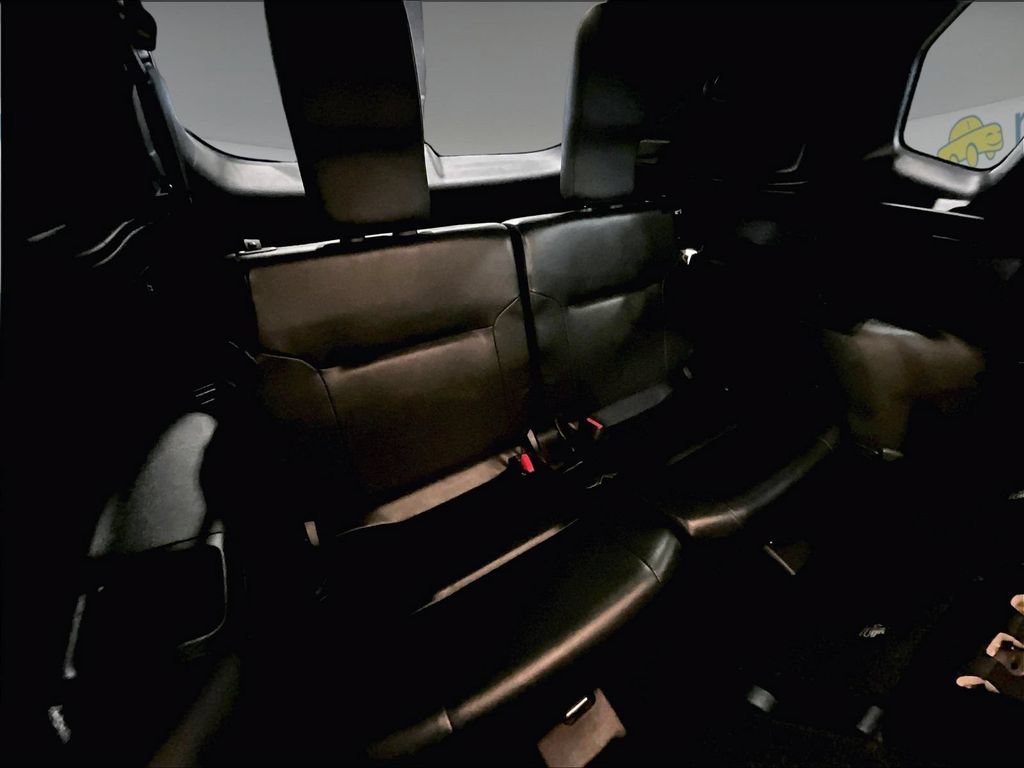 Used 2024 Mitsubishi Outlander SE AWD/4WD image 17