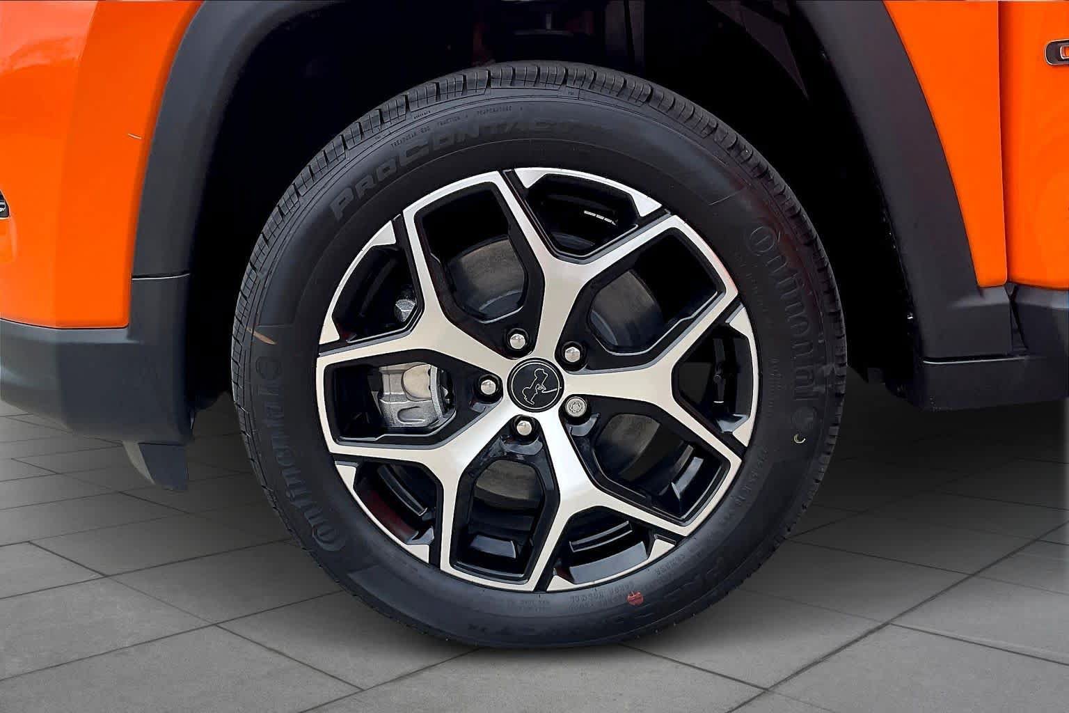 New 2026 Jeep Compass Limited AWD/4WD image 11