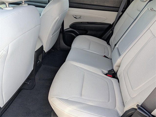 Used 2025 Hyundai Tucson SE image 25