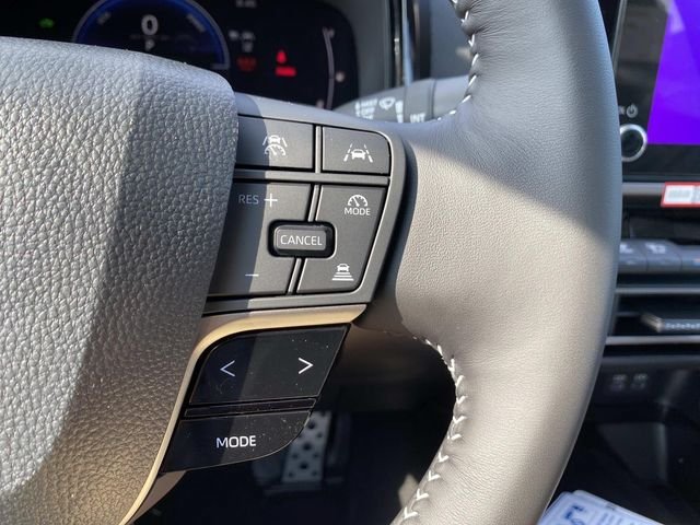 New 2026 Toyota Camry Hybrid AWD/4WD image 12