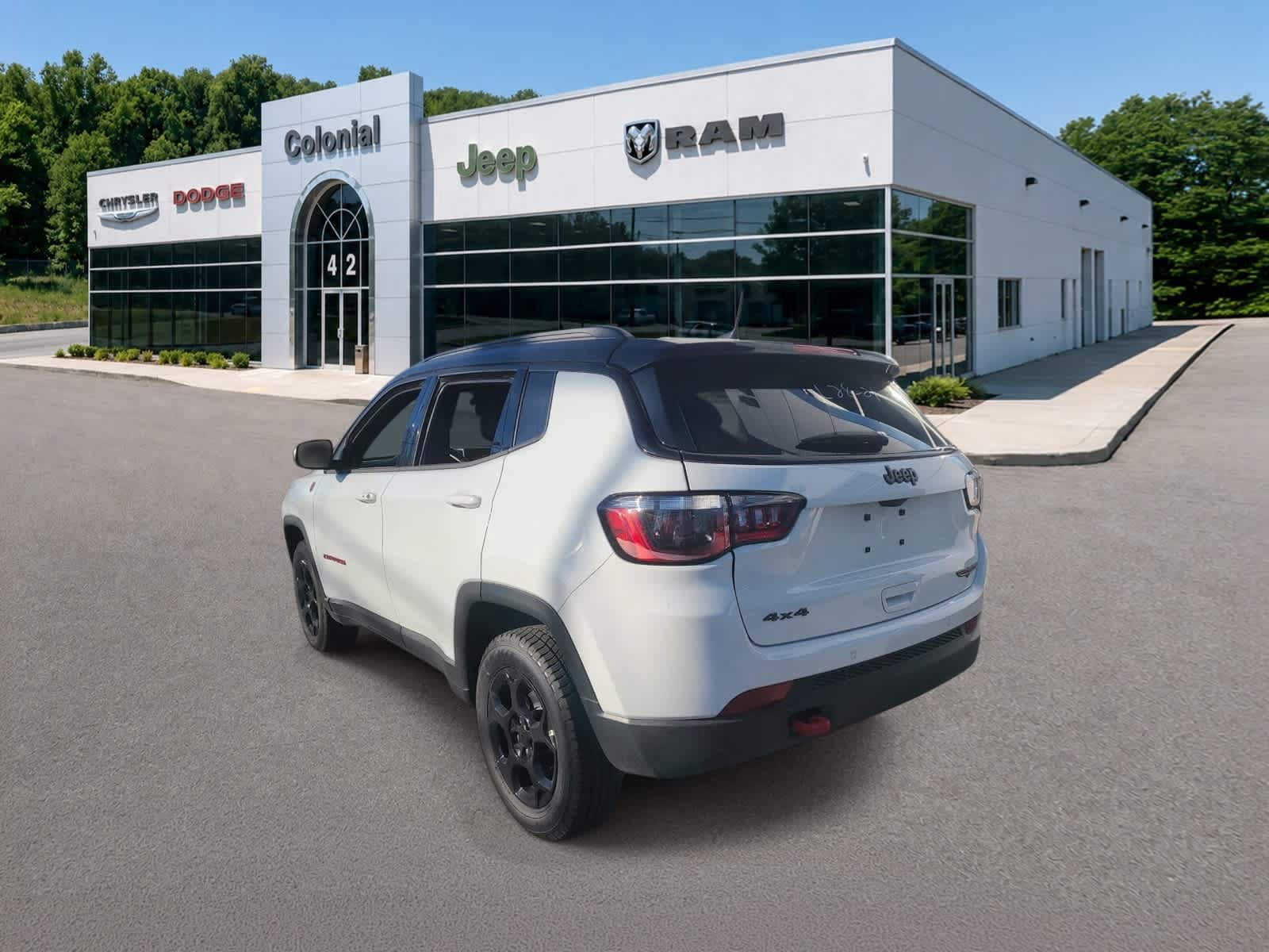 New 2024 Jeep Compass Trailhawk w/ Sun and Sound Group AWD/4WD image 3