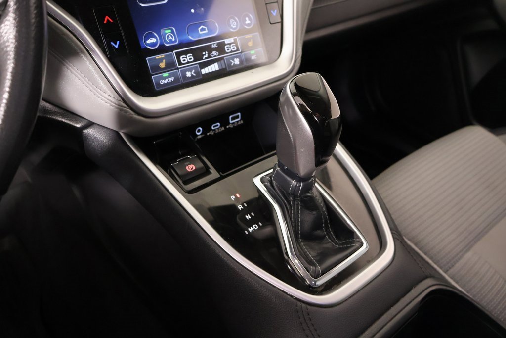 Used 2023 Subaru Outback Premium image 8