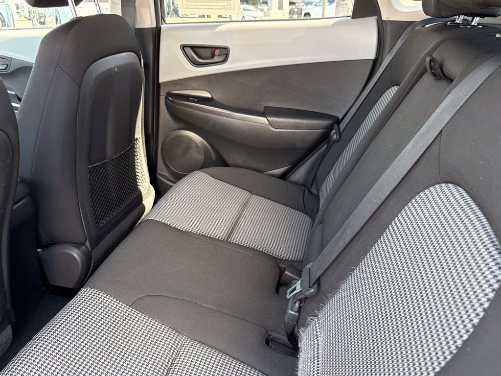 Used 2018 Hyundai Kona SEL w/ SEL Tech Package 02 FWD image 34