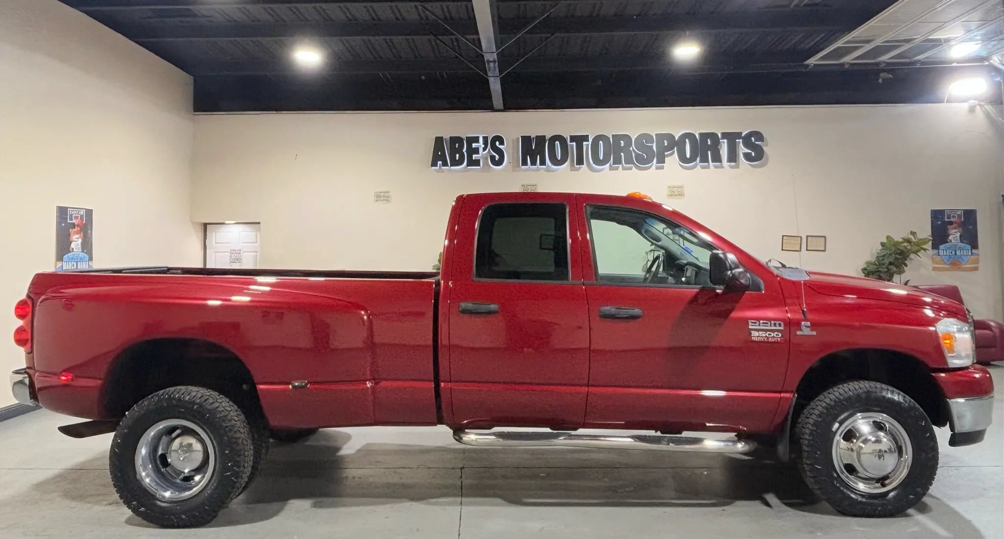 Used 2009 Dodge Ram 3500 Truck SLT w/ Popular Equipment Group AWD/4WD image 7