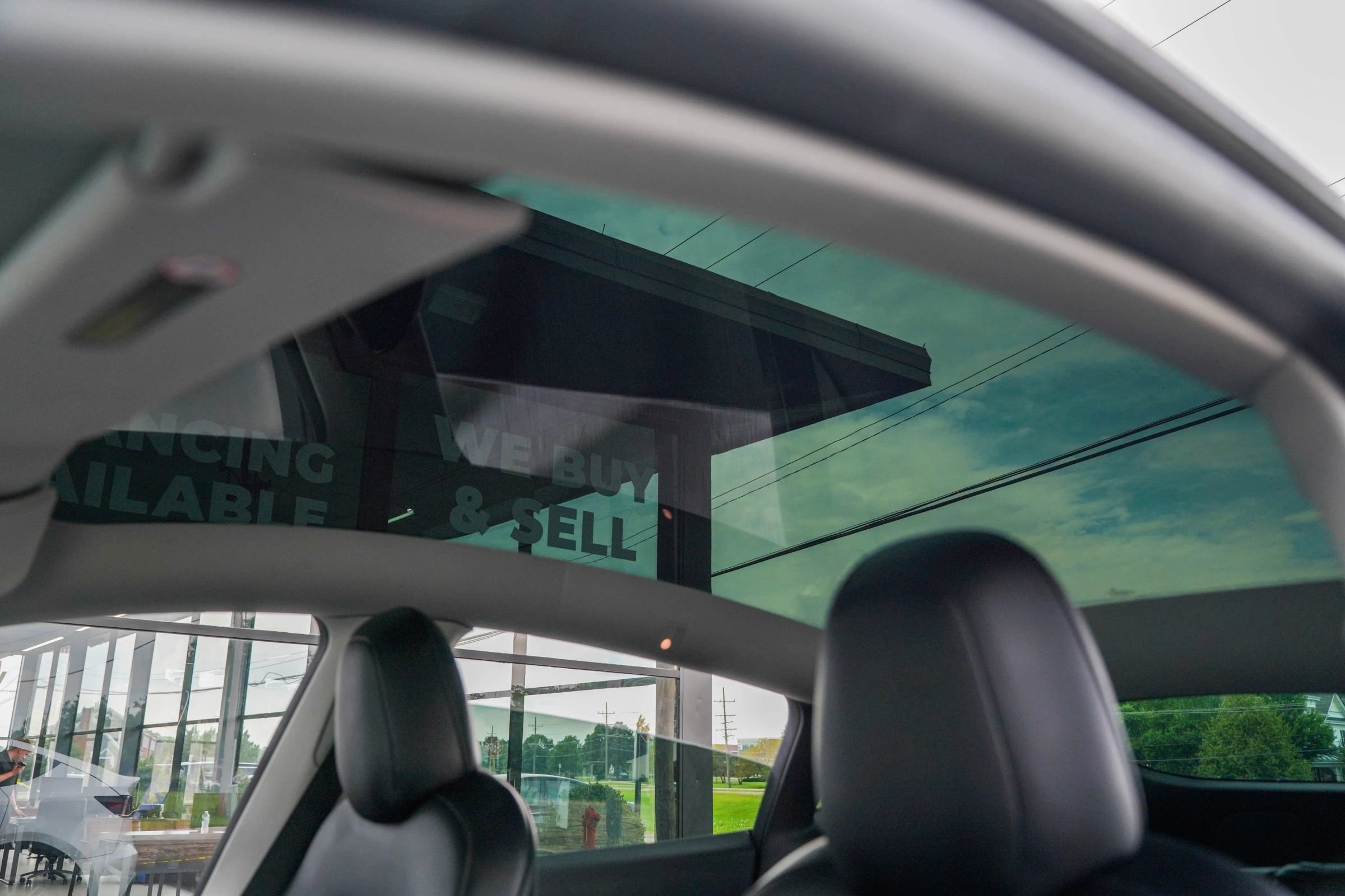 Used 2022 Tesla Model Y Long Range AWD/4WD image 13