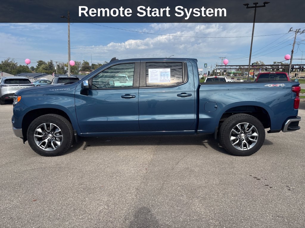 Used 2024 Chevrolet Silverado 1500 LT AWD/4WD image 2