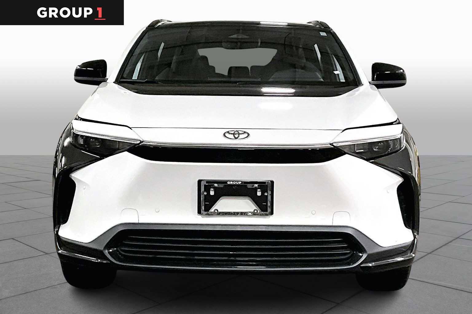 Used 2023 Toyota bZ4X XLE image 3