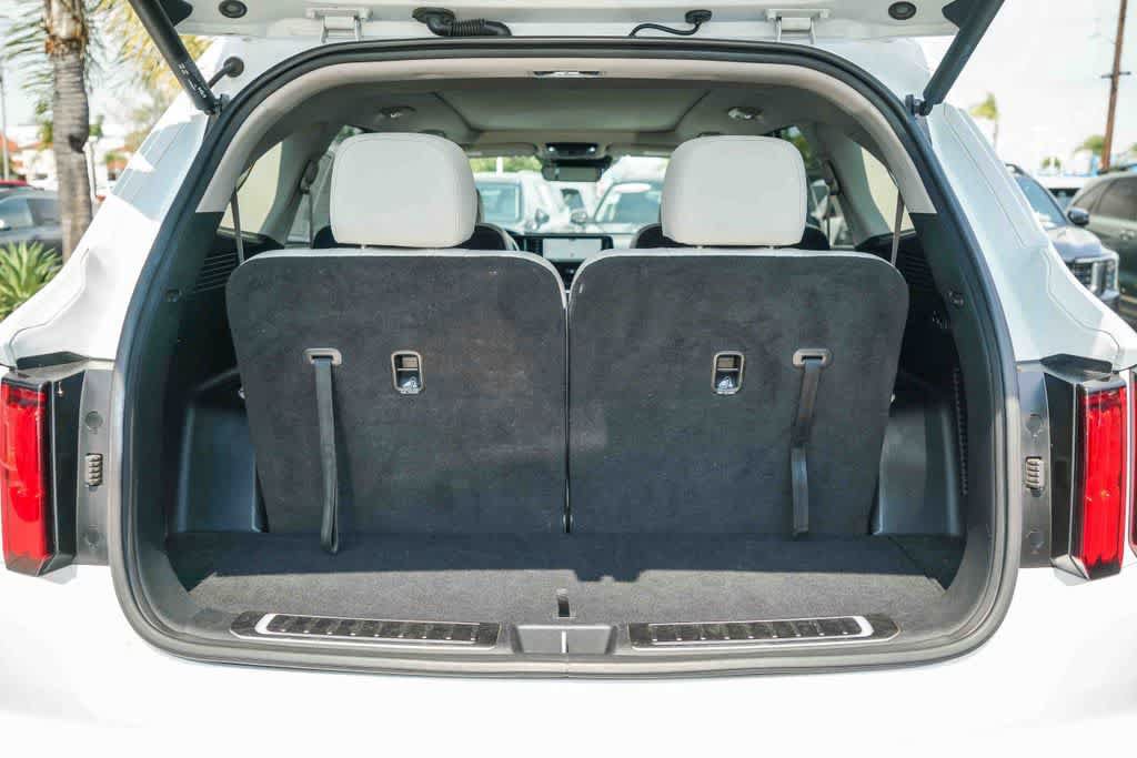 Certified 2023 Kia Sorento SX AWD/4WD image 25
