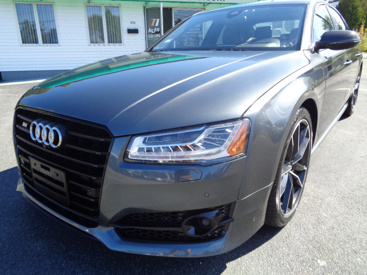 Used 2017 Audi S8 Plus w/ Dynamic Package image 14