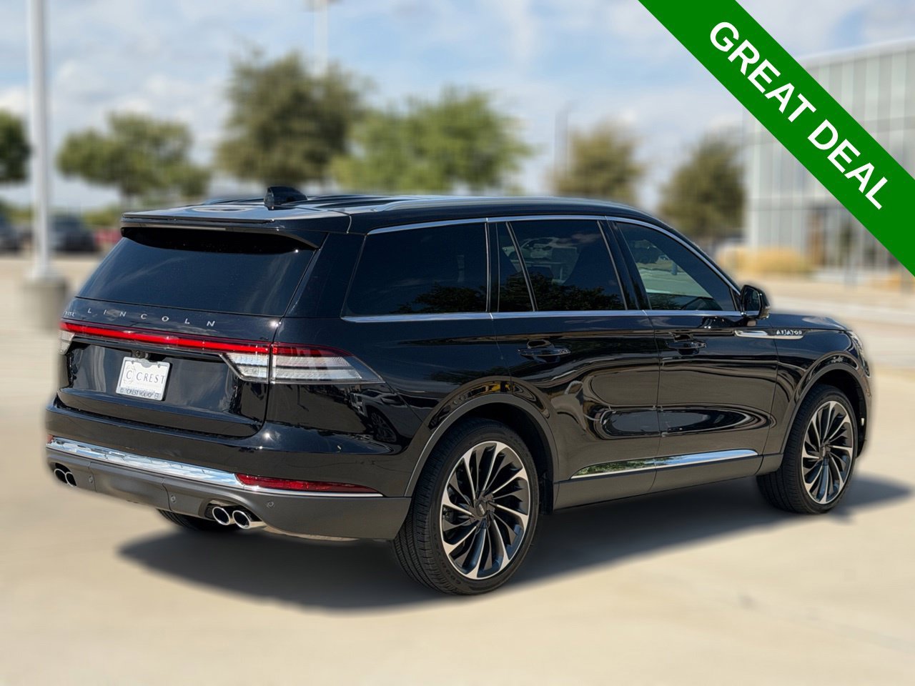 Used 2026 Lincoln Aviator Reserve AWD/4WD image 9