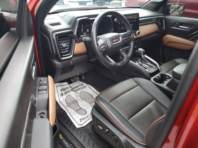 Used 2023 GMC Canyon AT4 w/ AT4 Premium Package AWD/4WD image 12