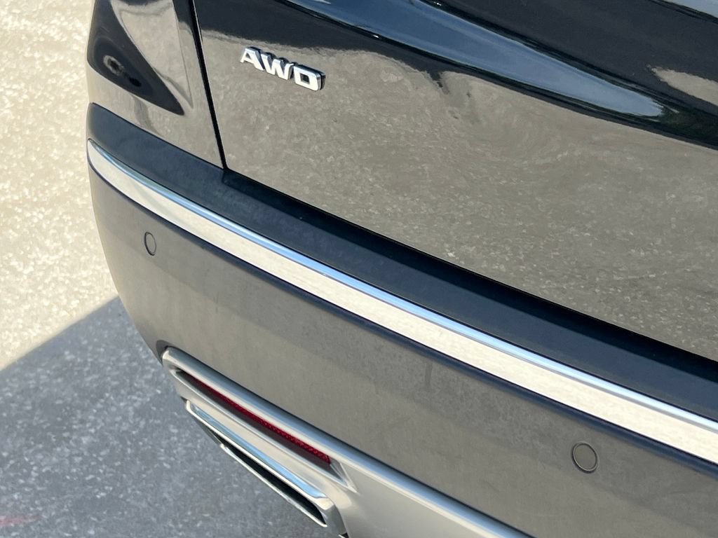 Used 2020 Cadillac XT5 Premium Luxury AWD/4WD image 27
