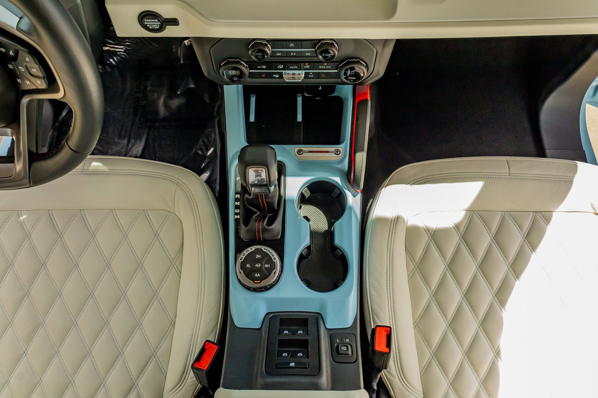 Used 2025 Ford Bronco Heritage Edition image 27