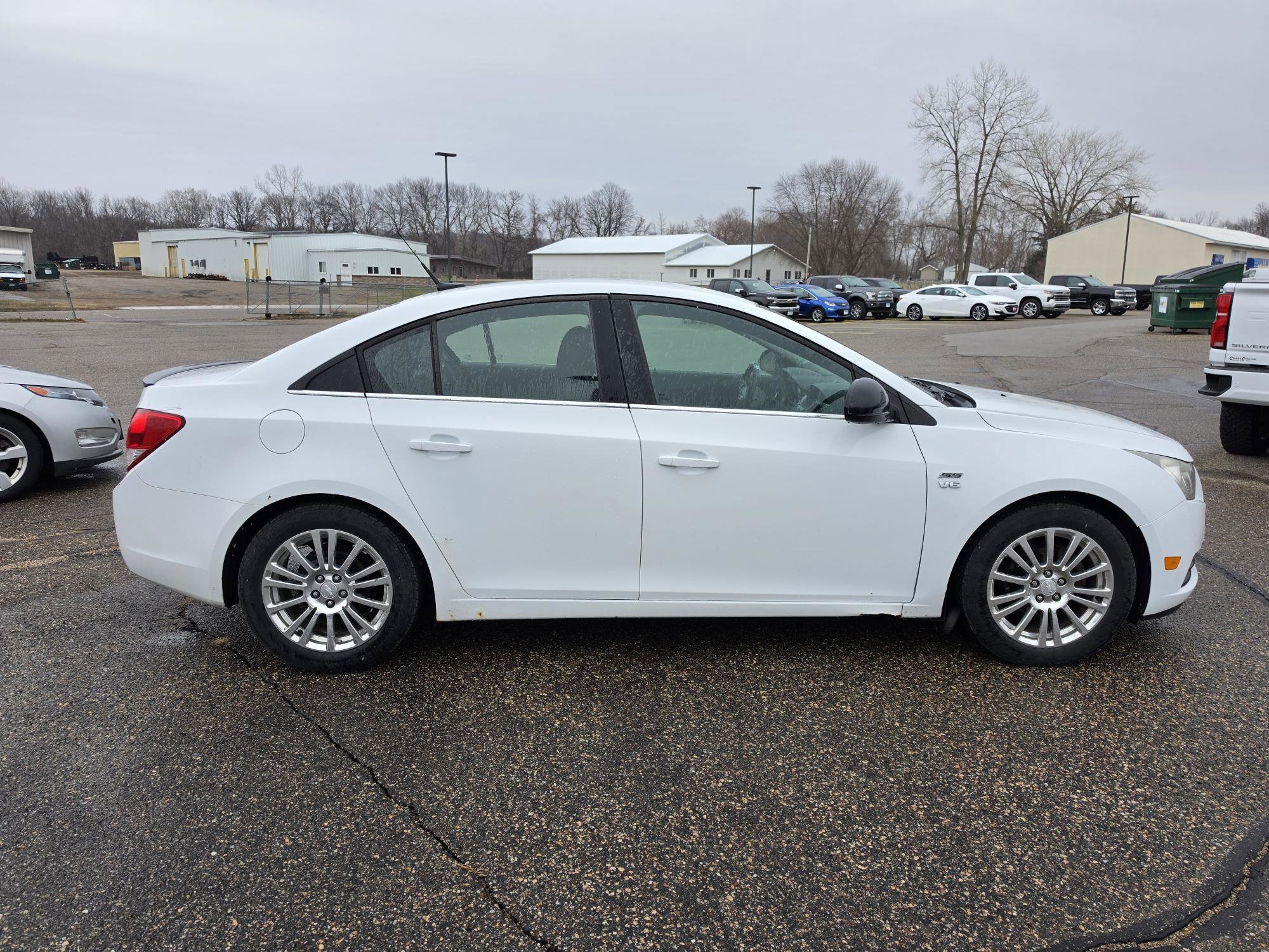 Used 2013 Chevrolet Cruze Eco FWD image 3
