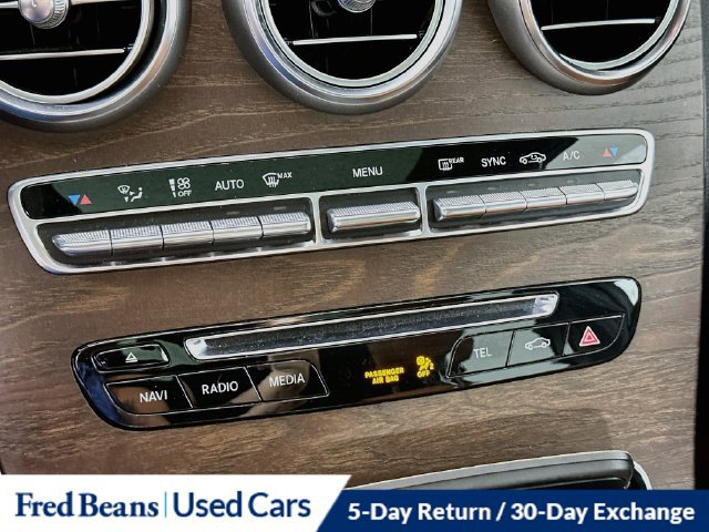 Used 2019 Mercedes-Benz GLC 300 4MATIC image 19