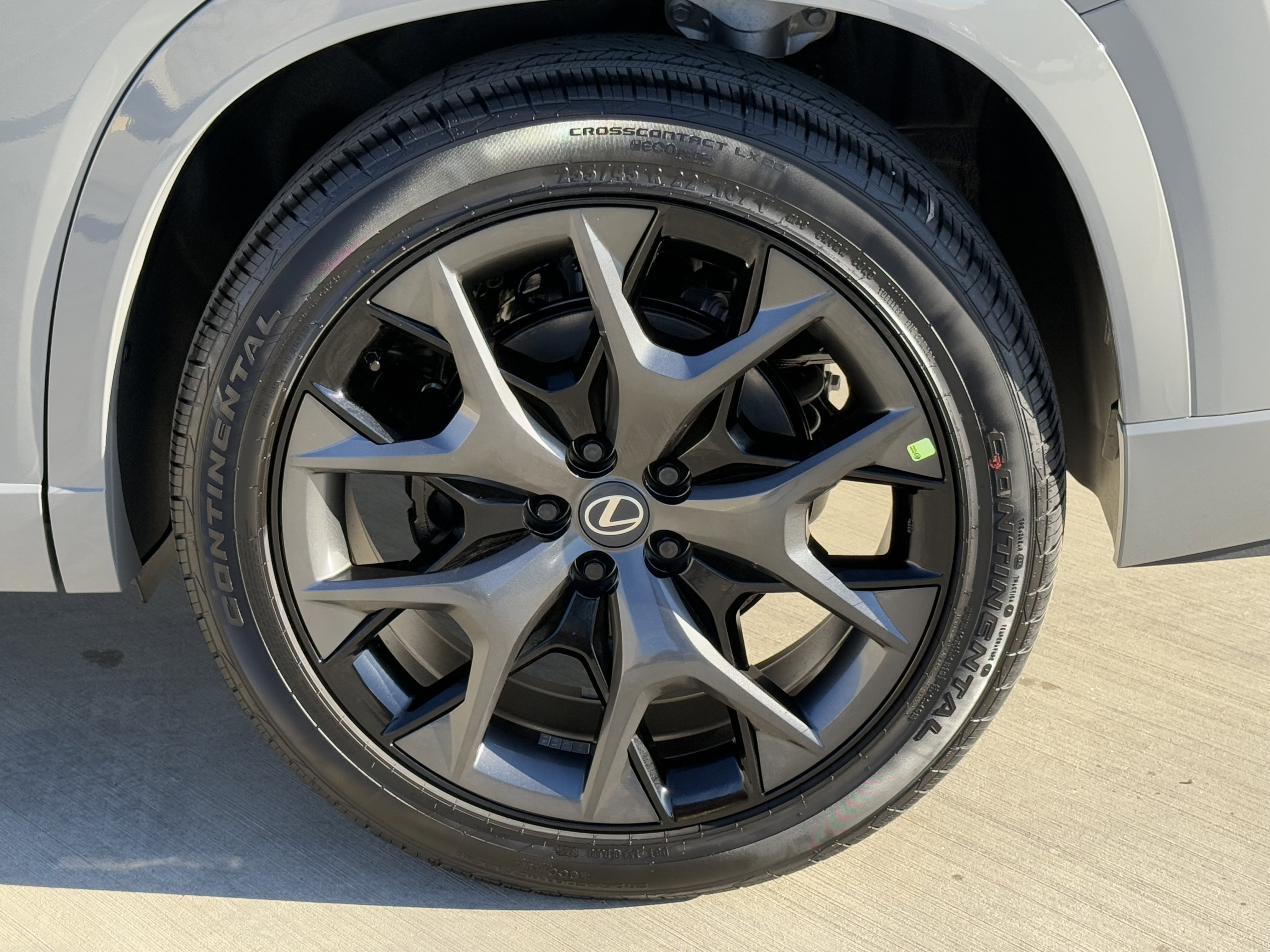 New 2026 Lexus TX 500h AWD image 15