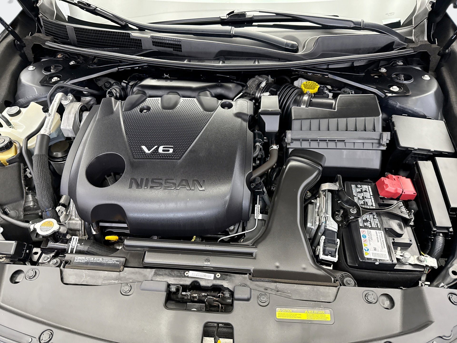 Used 2022 Nissan Maxima SR w/ Sport Mat Group image 22