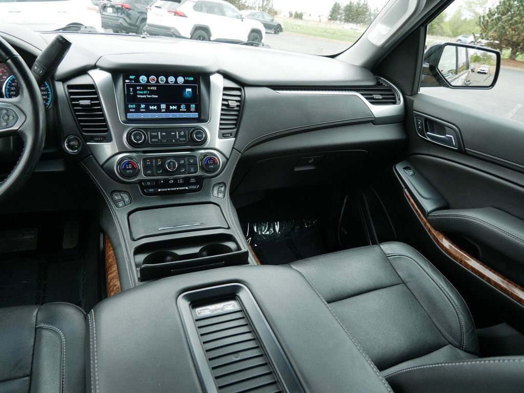 Used 2019 Chevrolet Tahoe Premier AWD/4WD image 15