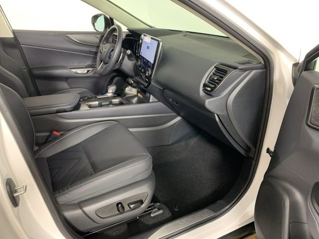 Used 2024 Lexus NX 350h 350h Luxury w/ Vision Package image 40